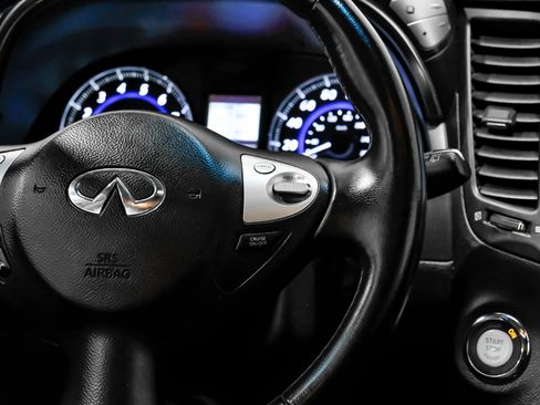 Used 2016 INFINITI QX70 3.7 w/ Premium Package image 20