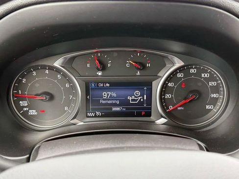 Used 2024 GMC Terrain SLE AWD/4WD image 13