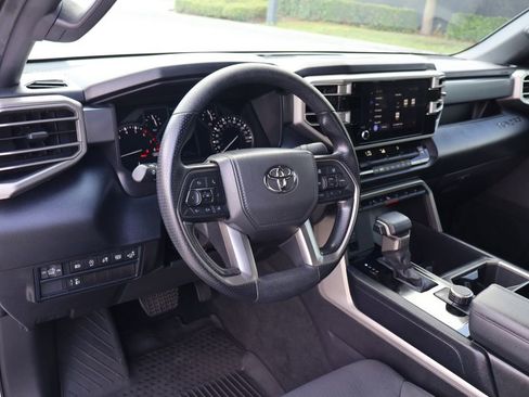 Used 2025 Toyota Tundra SR5 w/ SR5 Convenience Package RWD image 15
