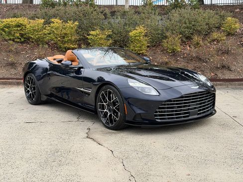 New 2026 Aston Martin Vanquish Convertible image 18