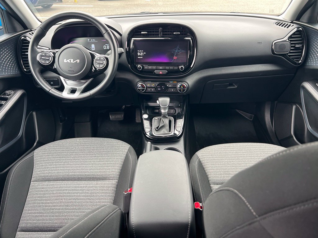 Certified 2024 Kia Soul EX FWD image 10