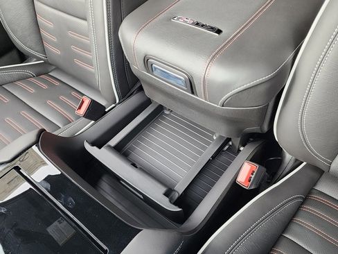 New 2026 GMC Yukon XL AT4 Ultimate image 40