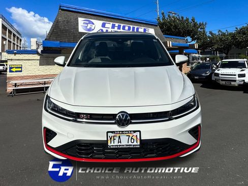 Used 2025 Volkswagen Jetta GLI Autobahn FWD image 10
