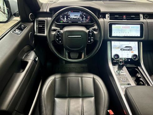Used 2020 Land Rover Range Rover Sport SE AWD/4WD image 2