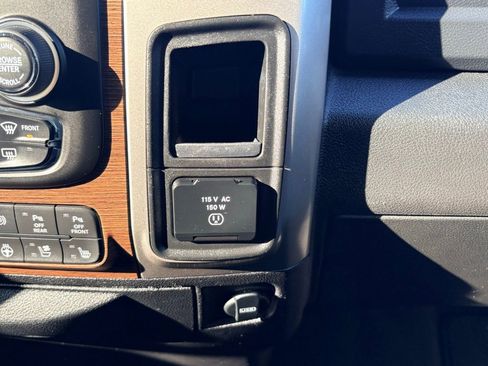 Used 2017 RAM 3500 Laramie w/ Sport Appearance Group image 20