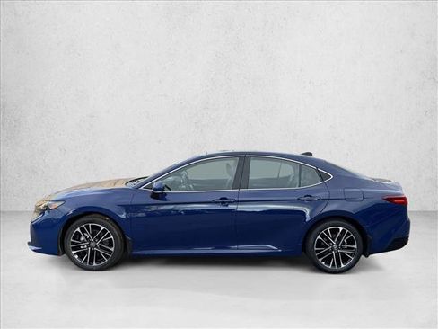 Certified 2025 Toyota Camry XLE image 4