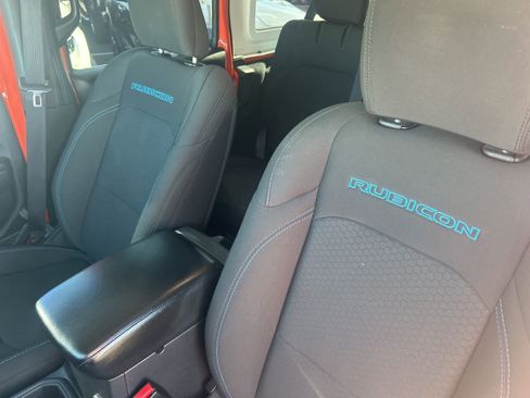 Used 2023 Jeep Wrangler Unlimited Rubicon 4xe w/ Steel Bumper Group image 24