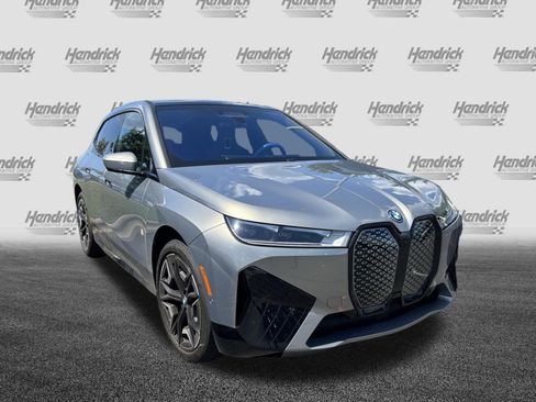 Used 2024 BMW iX xDrive50 w/ Premium Package AWD/4WD image 2