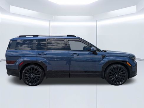 Certified 2025 Hyundai Santa Fe Calligraphy FWD image 3
