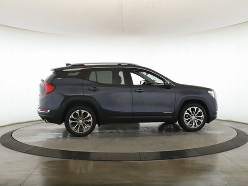Used 2019 GMC Terrain SLT w/ Preferred Package image 6