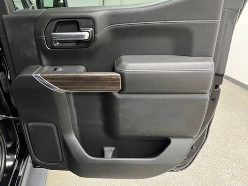 Used 2021 Chevrolet Silverado 1500 LT Trail Boss image 50