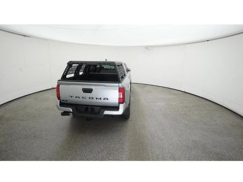 New 2025 Toyota Tacoma SR5 image 7
