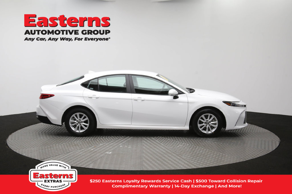Used 2025 Toyota Camry LE FWD image 44