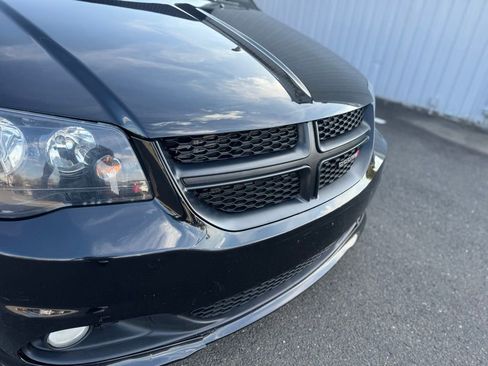 Used 2017 Dodge Grand Caravan GT FWD image 11