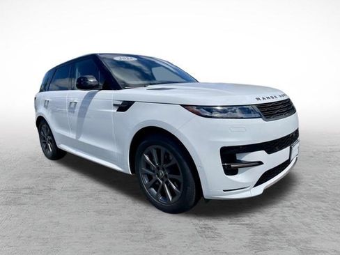 Certified 2025 Land Rover Range Rover Sport Dynamic SE AWD/4WD image 3