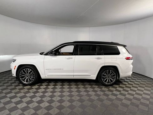 Used 2024 Jeep Grand Cherokee L Summit image 10