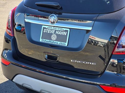 Used 2019 Buick Encore Preferred image 15