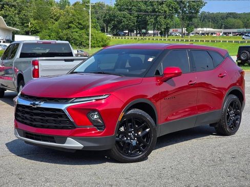 Used 2023 Chevrolet Blazer LT w/ Driver Confidence Package FWD image 1
