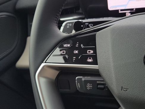 New 2026 Audi Q3 quattro 2.0T AWD/4WD image 9
