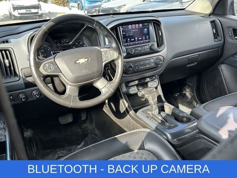 Used 2017 Chevrolet Colorado Z71 image 2