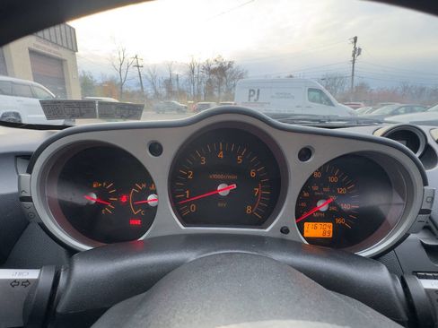 Used 2005 Nissan 350Z Enthusiast image 12