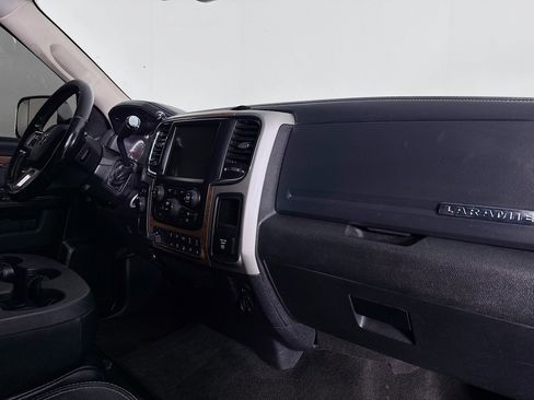 Used 2017 RAM 2500 Laramie w/ Convenience Group image 28