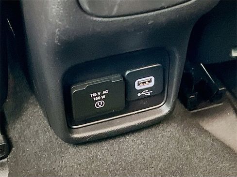 Used 2021 Jeep Compass Limited image 32