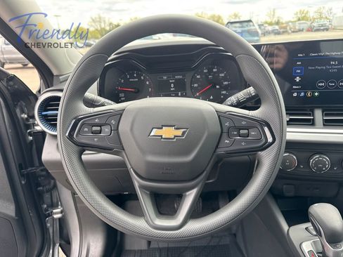 New 2026 Chevrolet Trax LS FWD image 10