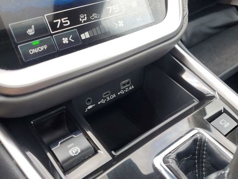 Certified 2023 Subaru Outback Onyx Edition XT AWD/4WD image 18