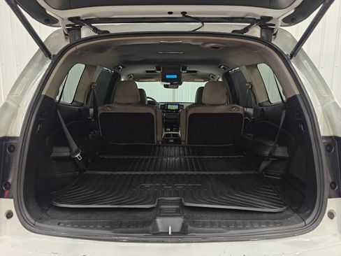 Used 2022 Honda Pilot Touring image 37