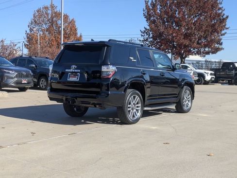 Used 2022 Toyota 4Runner TRD Sport image 6