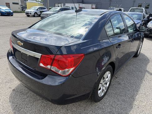Used 2015 Chevrolet Cruze LS FWD image 5