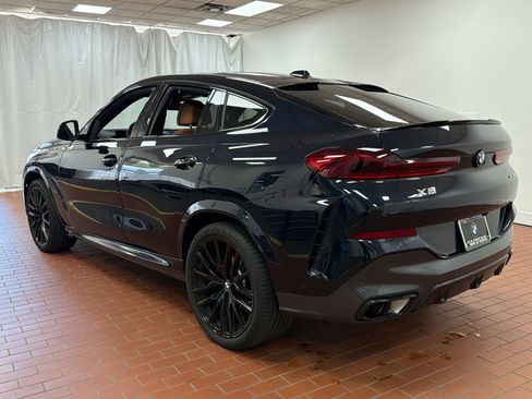 Used 2024 BMW X6 xDrive40i w/ Executive Package image 3