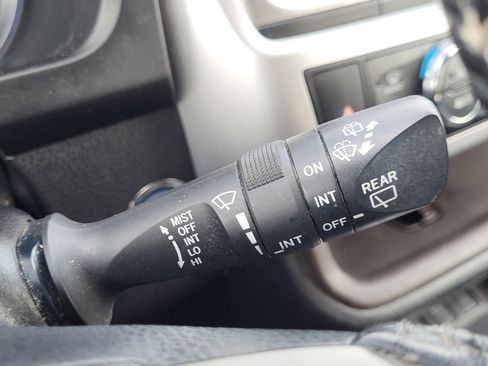 Used 2017 Toyota Highlander Limited image 34