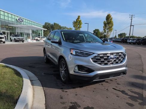 Certified 2024 Ford Edge Titanium w/ Equipment Group 301A AWD/4WD image 7