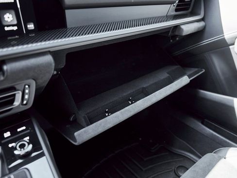 Used 2022 Porsche 911 GT3 image 69