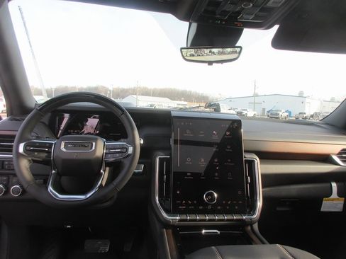 New 2026 GMC Yukon Denali image 16