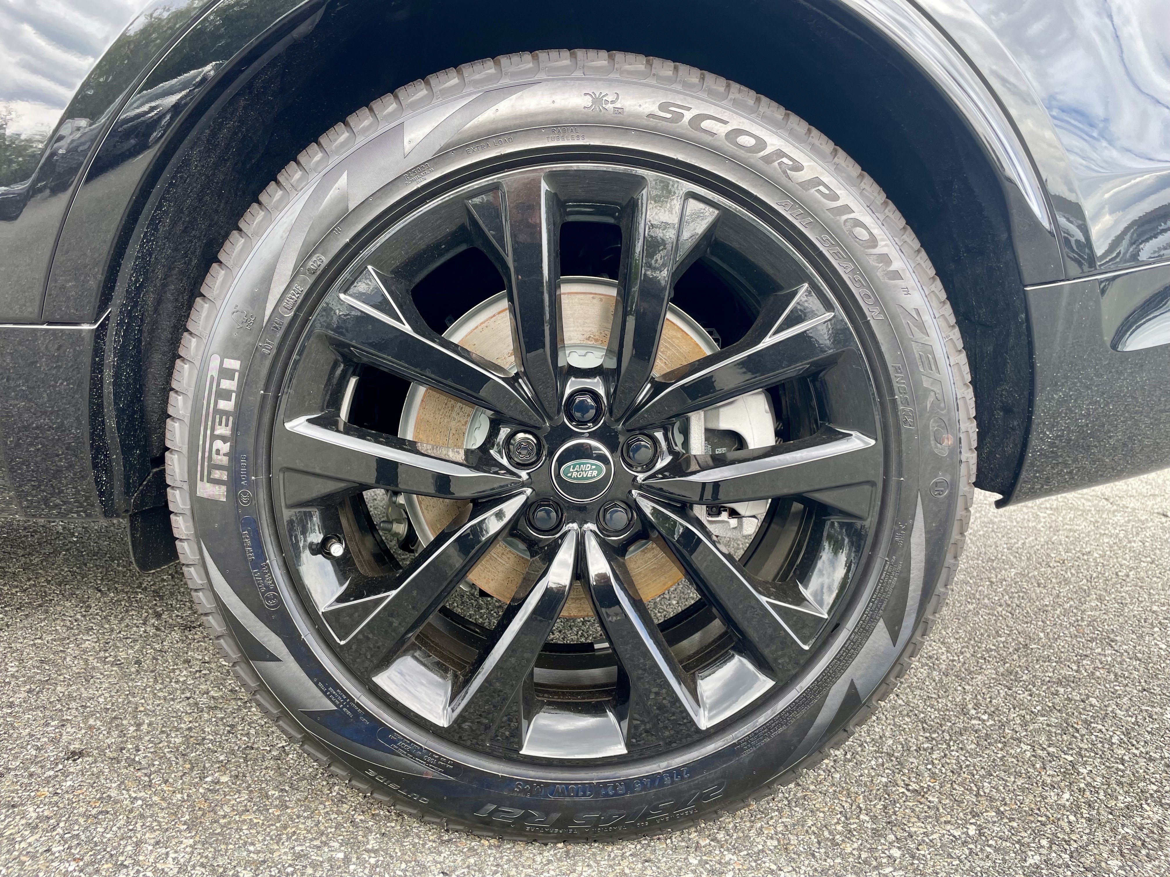 New 2026 Land Rover Discovery Dynamic SE AWD/4WD image 10