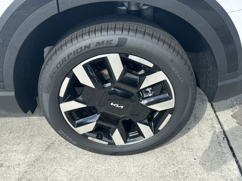 New 2027 Kia Telluride S FWD image 10