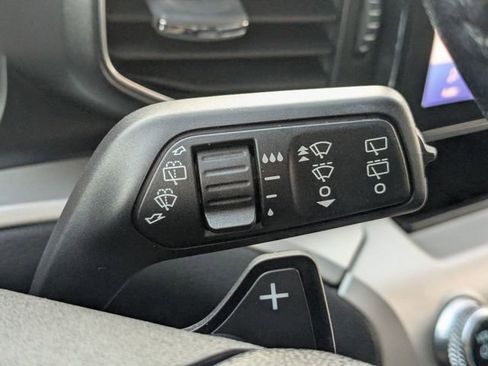 Used 2021 Ford Explorer XLT w/ Equipment Group 202A image 22