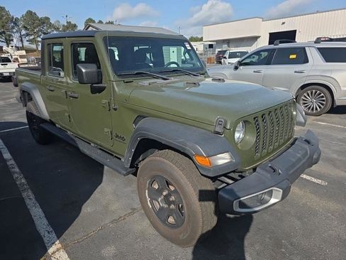 Used 2023 Jeep Gladiator Sport w/ Trailer Tow Package image 2