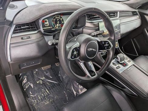 Used 2025 Jaguar F-PACE SVR 575 Edition image 10
