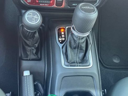New 2026 Jeep Gladiator Mojave AWD/4WD image 39