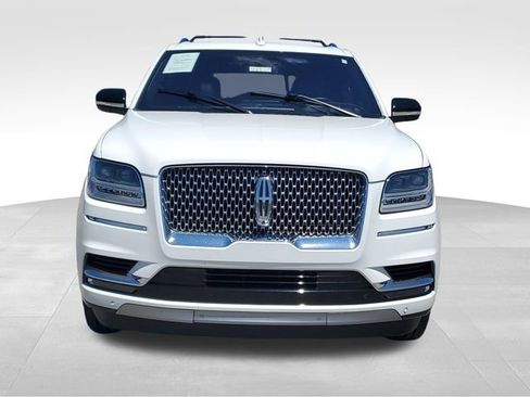 Used 2020 Lincoln Navigator L Reserve w/ Luxury Package AWD/4WD image 2