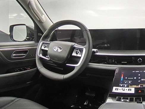 New 2026 INFINITI QX80 Luxe image 31