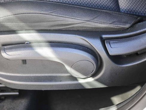 Used 2023 Kia Soul LX w/ Option Group 015 image 19