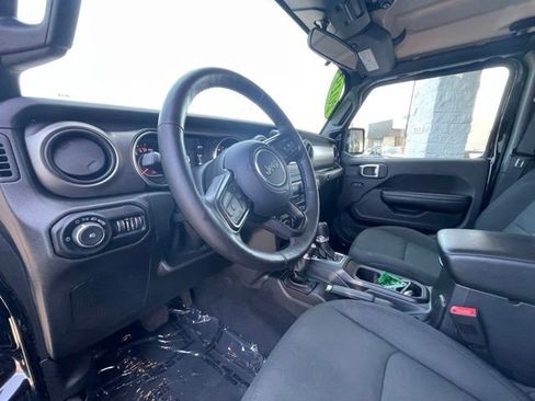 Used 2019 Jeep Wrangler Unlimited Sport S AWD/4WD image 10