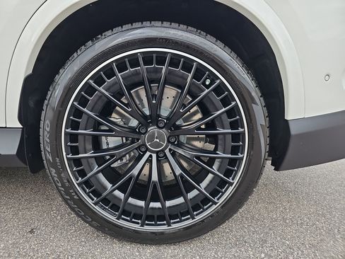 New 2026 Mercedes-Benz GLC 43 AMG 4MATIC Coupe image 36