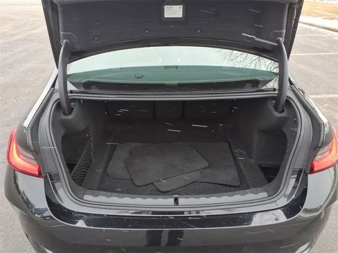 Used 2024 BMW 330i xDrive Sedan w/ Convenience Package image 32