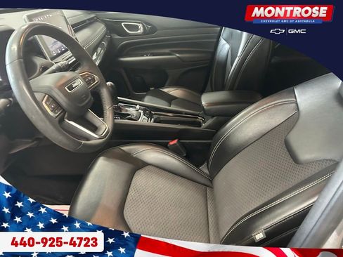 Used 2023 Jeep Compass Latitude w/ Convenience Group AWD/4WD image 11